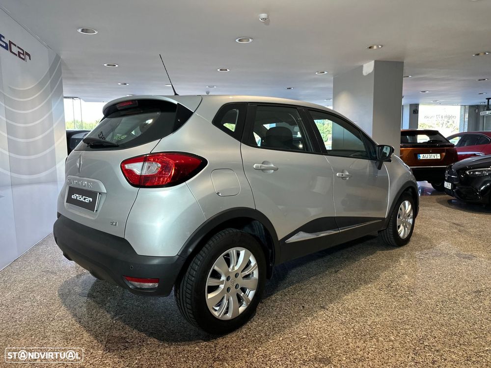 Renault Captur dCi 90 EDC Dynamique - 33
