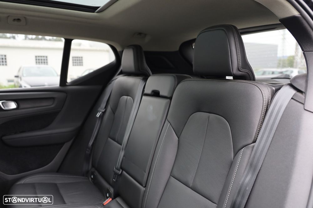 Volvo XC 40 2.0 B4 Inscription - 11