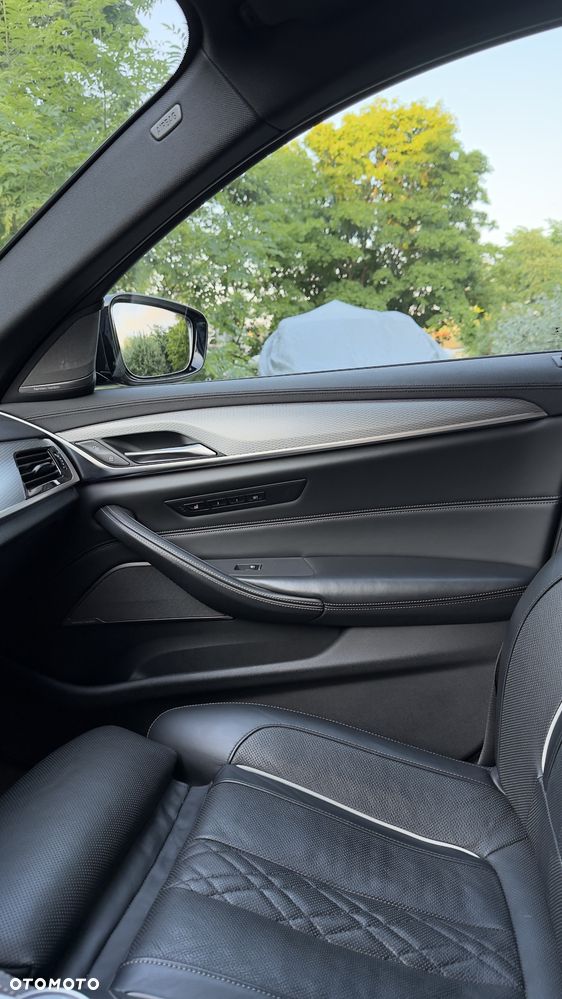 BMW Seria 5 530i xDrive M Sport sport - 21