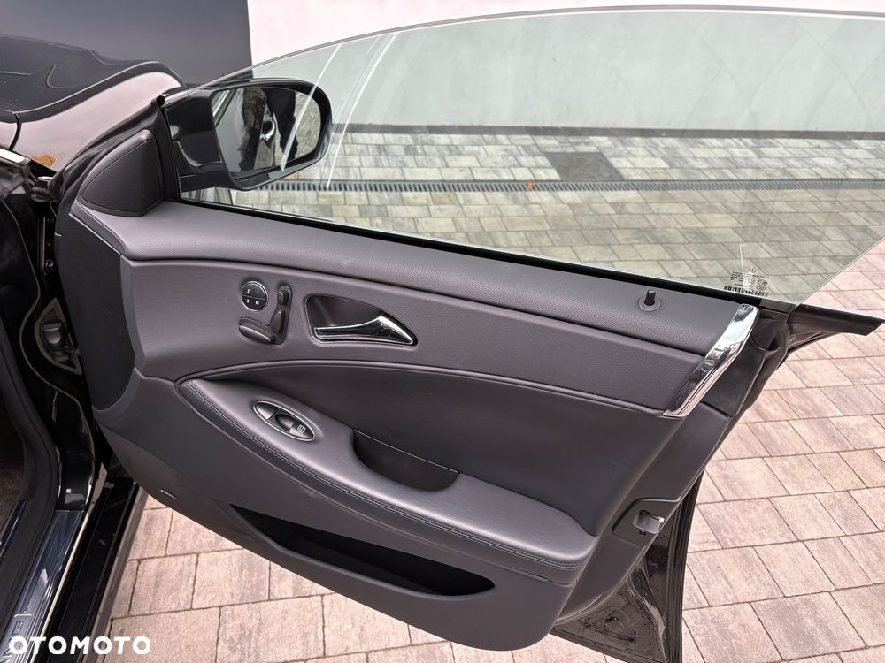 Mercedes-Benz CLS - 10