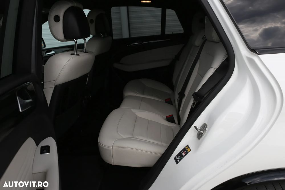 Mercedes-Benz GLE - 23