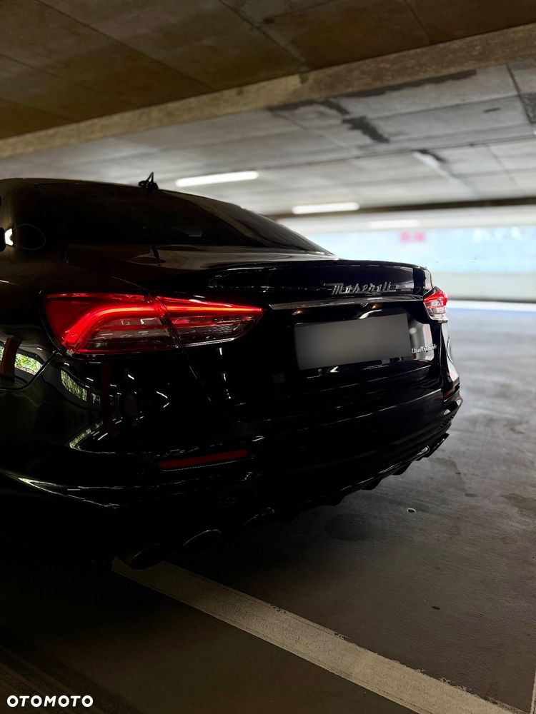 Maserati Quattroporte GranSport S - 6