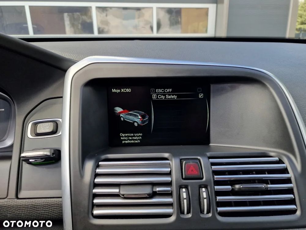 Volvo XC 60 D4 Drive-E Summum - 30