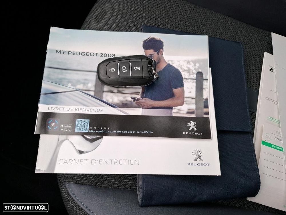 Peugeot 2008 1.5 BlueHDi Allure EAT8 - 4