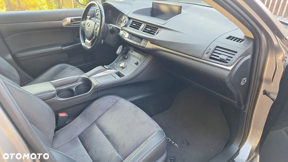 Lexus CT Executive Line - 26