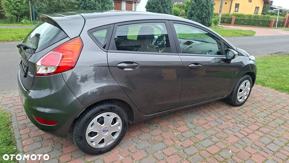 Ford Fiesta 1.25 Silver X (Ambiente) - 4