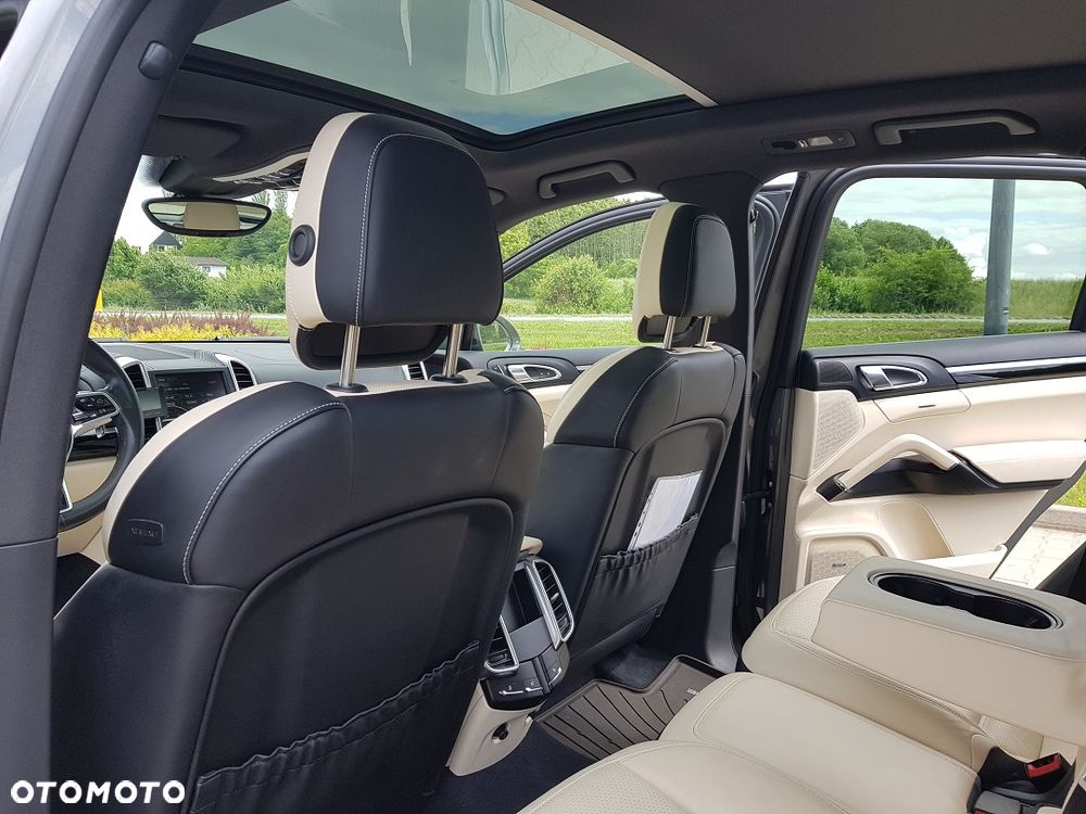 Porsche Cayenne S Diesel - 29