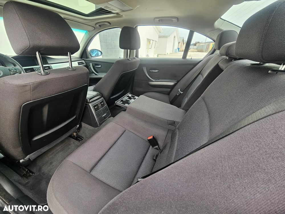 BMW Seria 3 320d DPF Aut. - 22