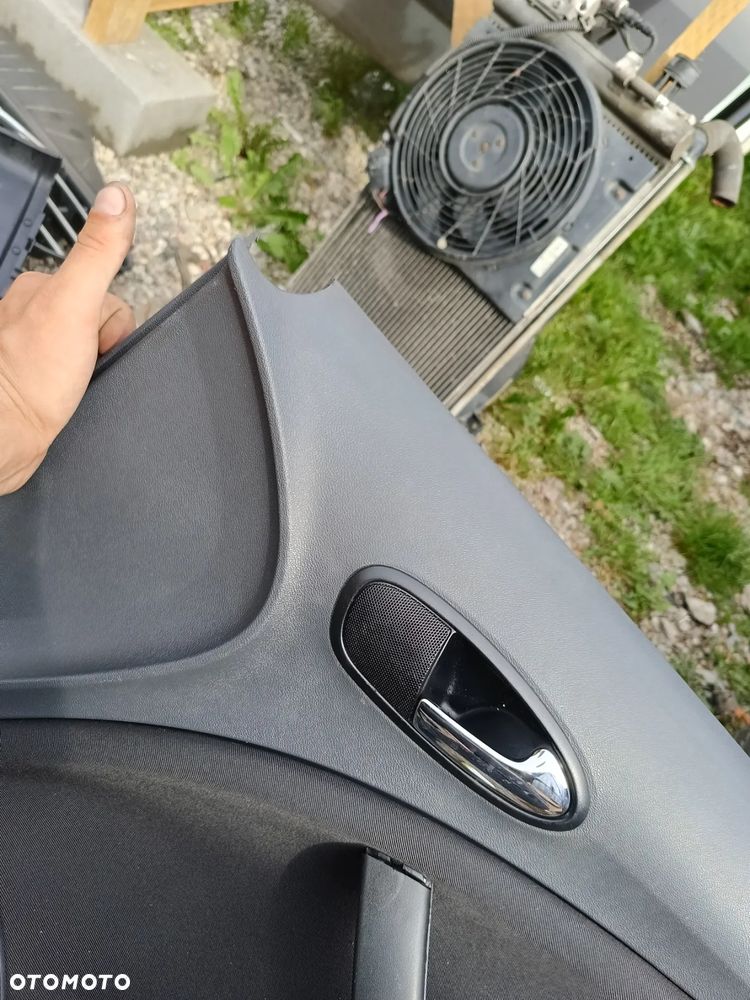SEAT TOLEDO III 2008R BOCZEK TAPICERKA DRZWI PRZÓD PRAWY EUROPA - 3