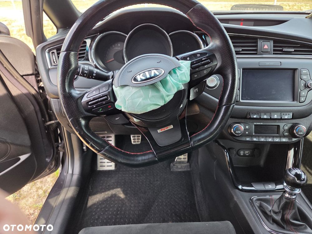 Kia Ceed 1.6 T-GDI GT-Track - 3