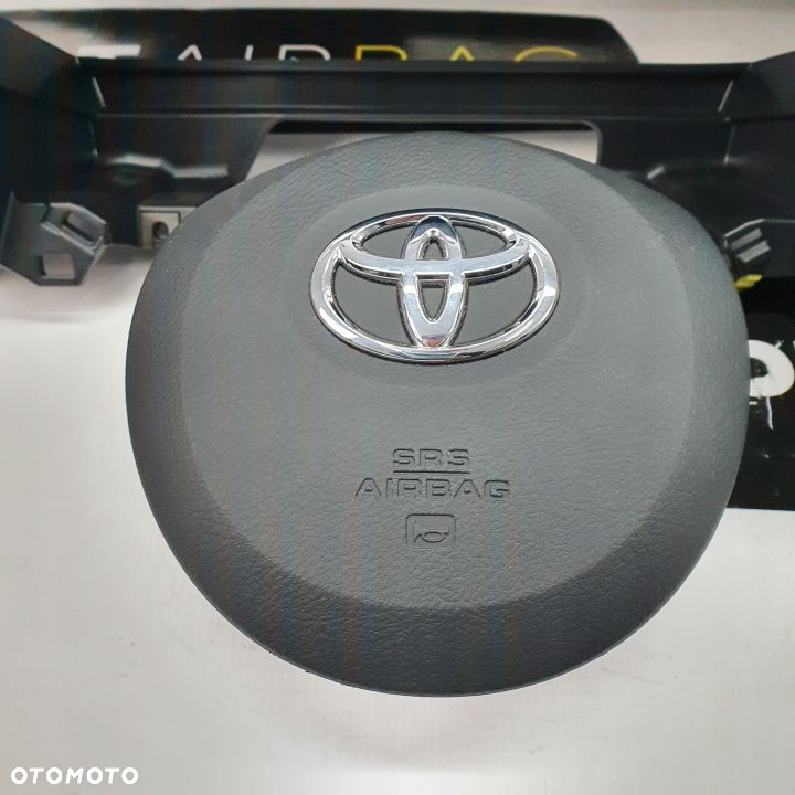 TOYOTA YARIS III 3 LIFT DESKA ROZDZIELCZA KONSOLA KOKPIT PULPIT PODUSZKI AIRBAG AIR BAG PASY KIT SET - 6