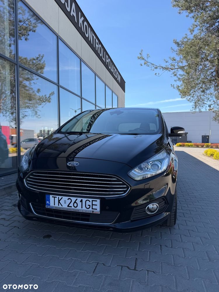 Ford S-Max 2.0 EcoBoost Titanium - 12
