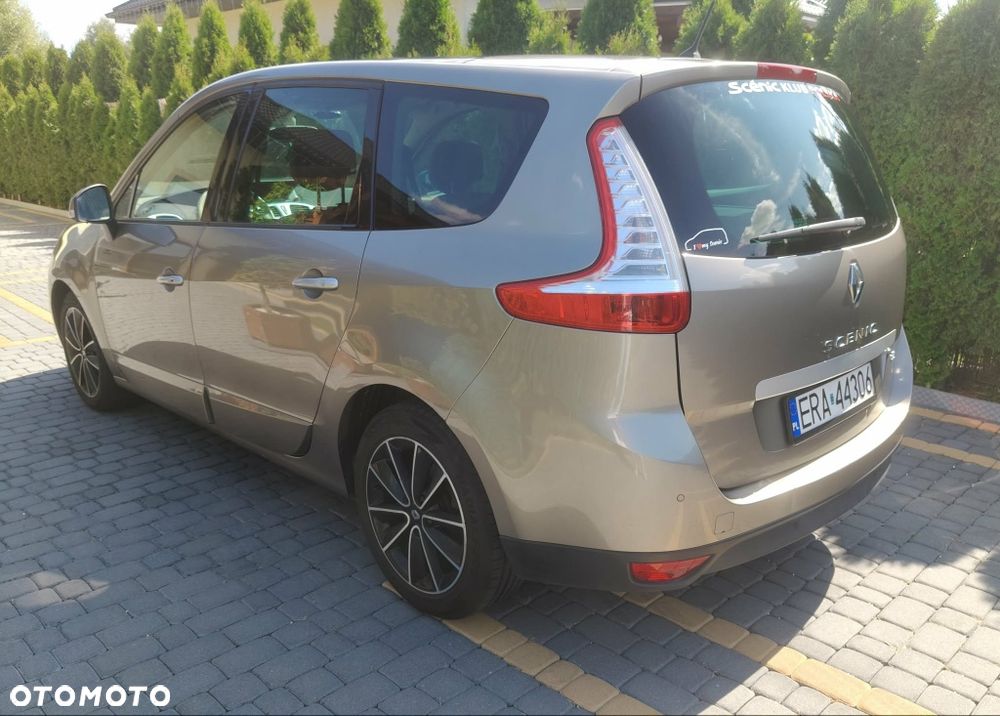 Renault Grand Scenic - 6