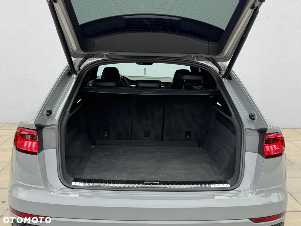 Audi SQ8 - 7