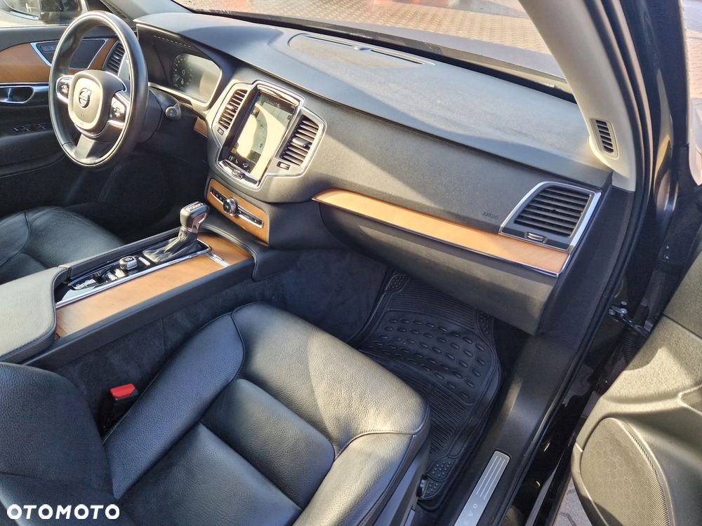 Volvo XC 90 T6 AWD Inscription 7os - 16