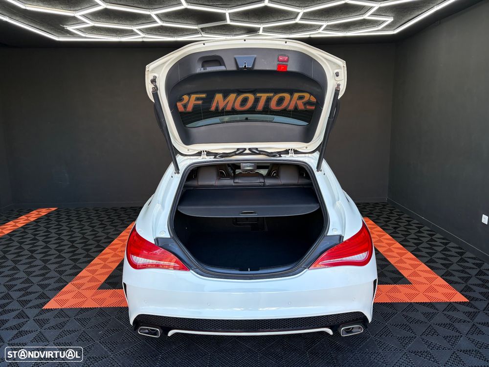 Mercedes-Benz CLA 220 d Shooting Brake AMG Line Aut. - 30