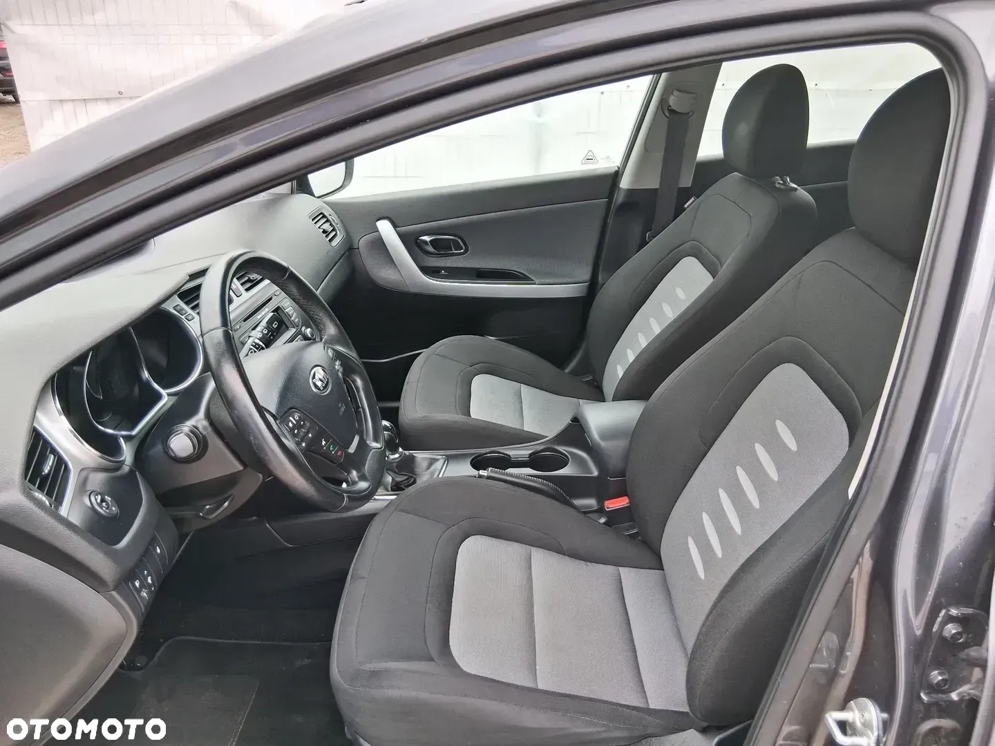 Kia Ceed 1.6 GDI Fifa World Cup Edition - 11