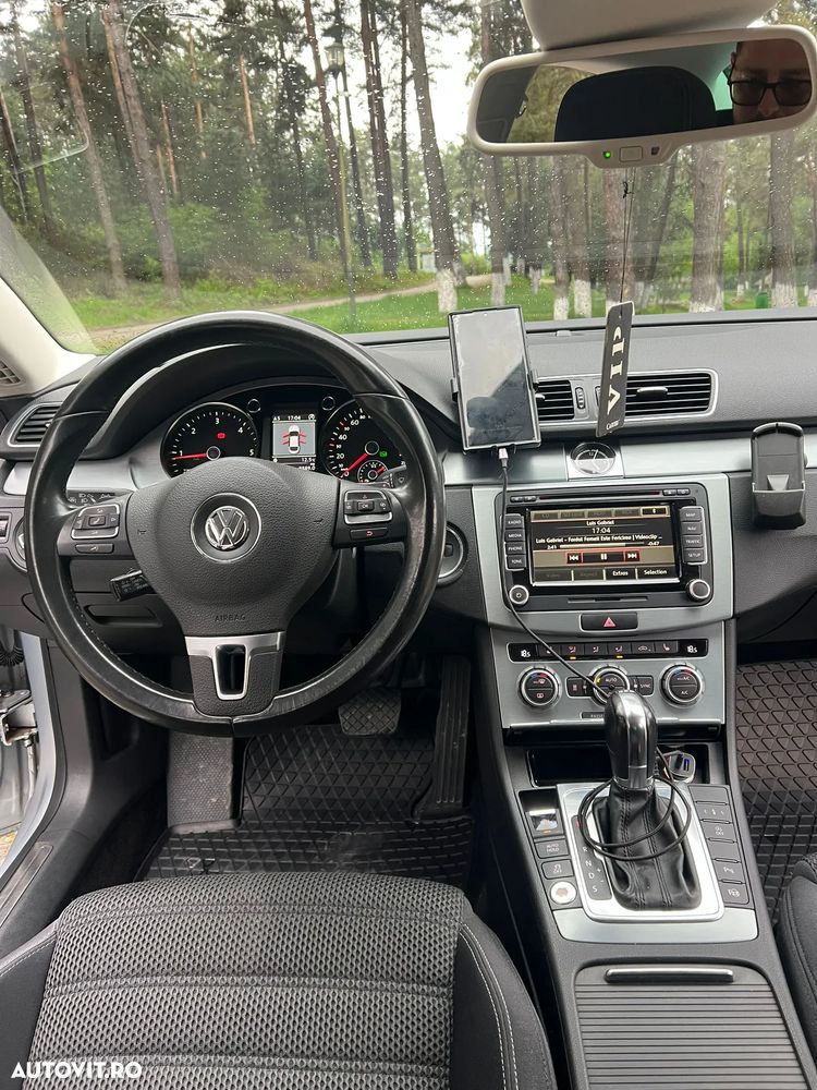Volkswagen Passat CC - 17