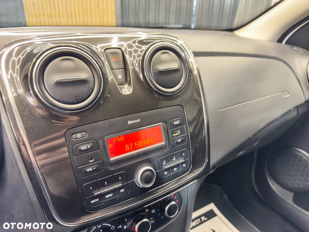 Dacia Sandero TCe 90 LIVE - 22