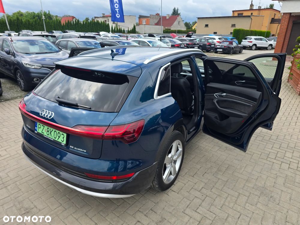 Audi e-tron - 39
