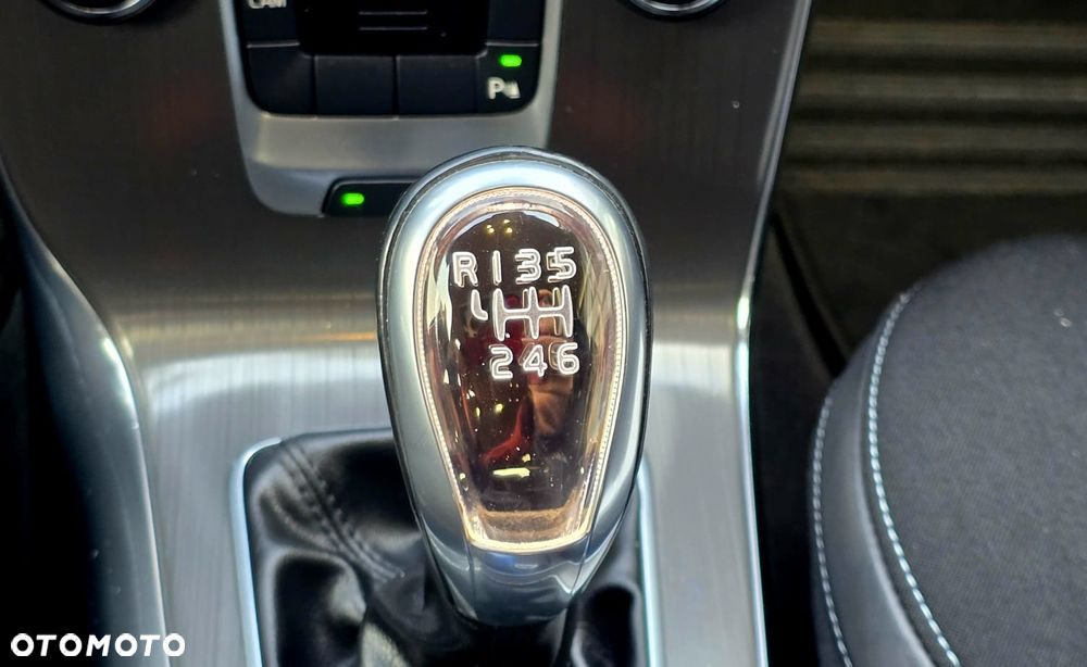 Volvo V40 D2 You - 8