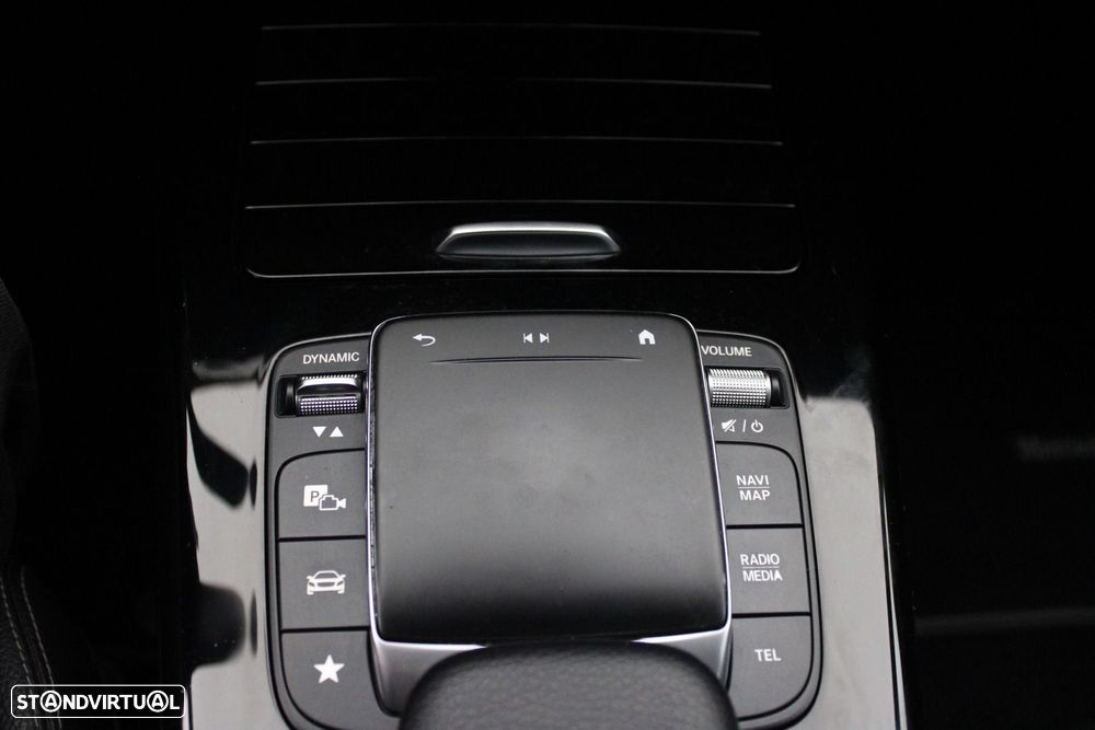 Mercedes-Benz CLA 180 d Shooting Brake Style Aut. — fotografia 30