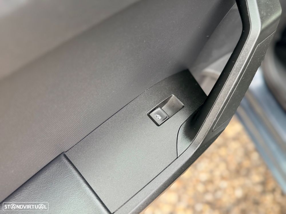 SEAT Leon ST 2.0 TDI Style - 31