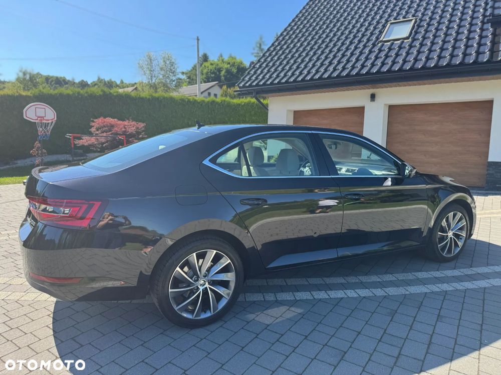 Skoda Superb 2.0 TDI 4x4 Ambition DSG - 7