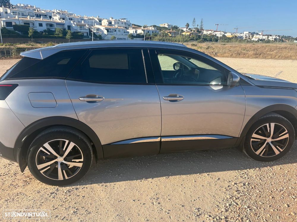 Peugeot 3008 1.5 BlueHDi Allure EAT8 - 21