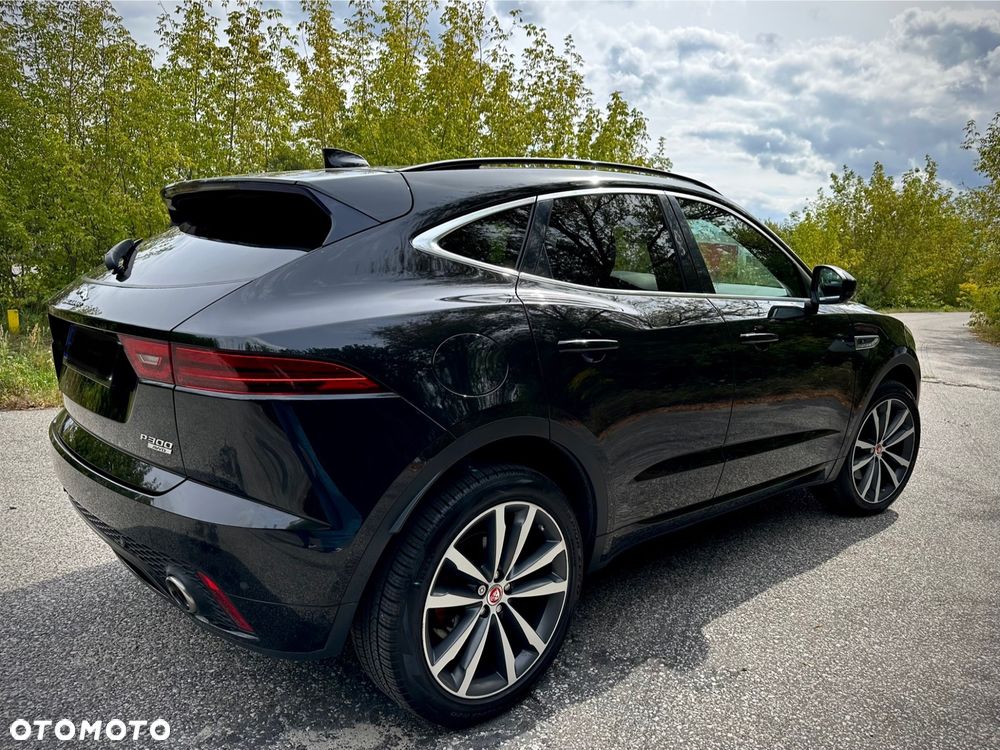 Jaguar E-Pace P300 AWD R-Dynamic S - 8