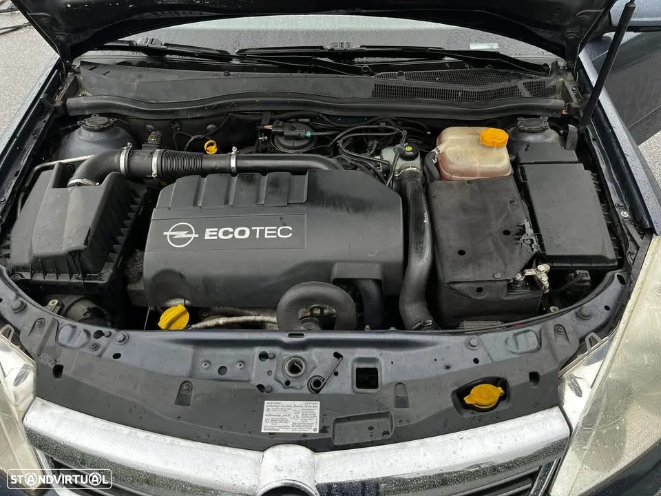 Opel Astra 1.3 CDTi Enjoy EcoFLEX - 2
