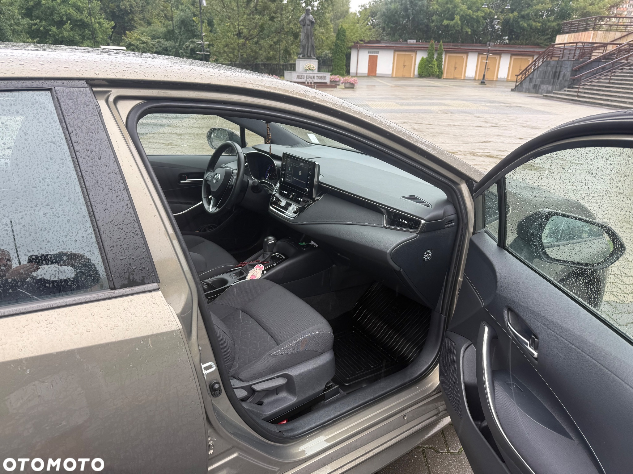 Toyota Corolla - 6