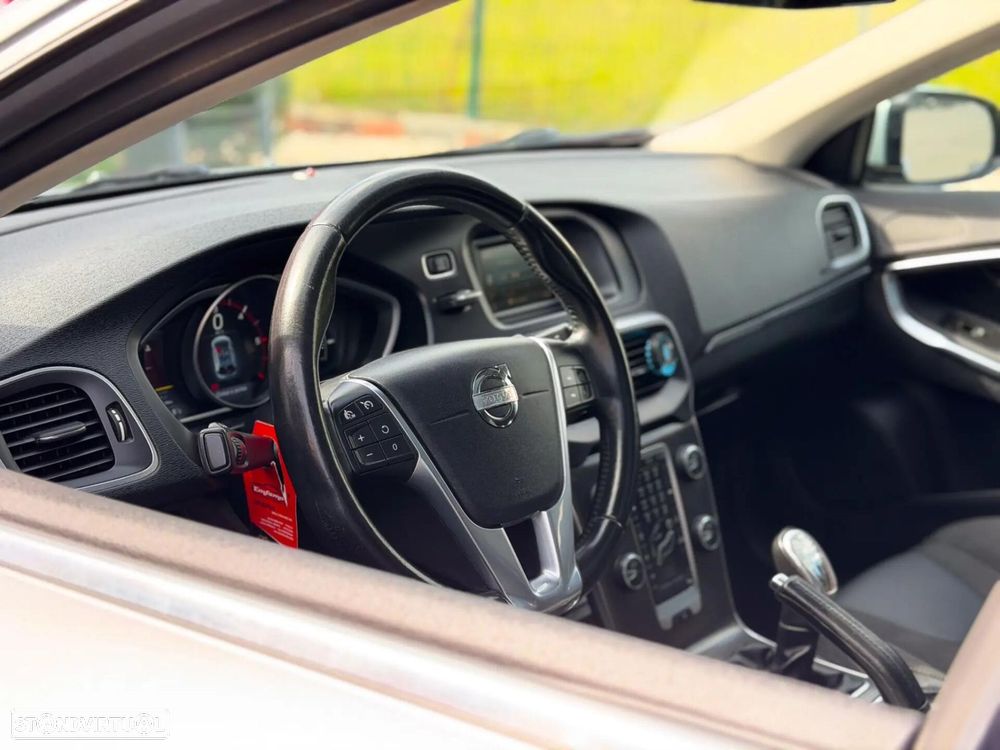 Volvo V40 1.6 D2 Kinetic Eco - 3