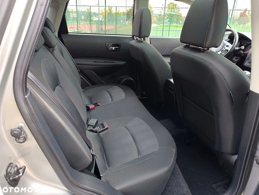 Nissan Qashqai 2.0 4 x 4 CVT tekna - 15
