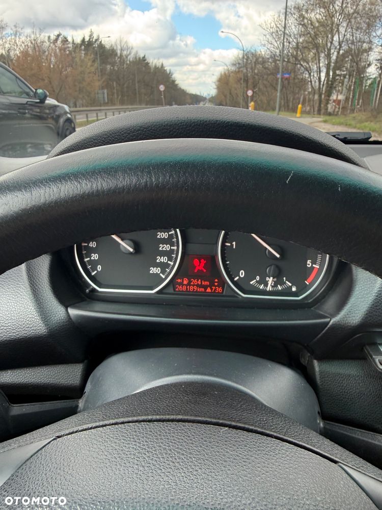 BMW Seria 1 123d - 14