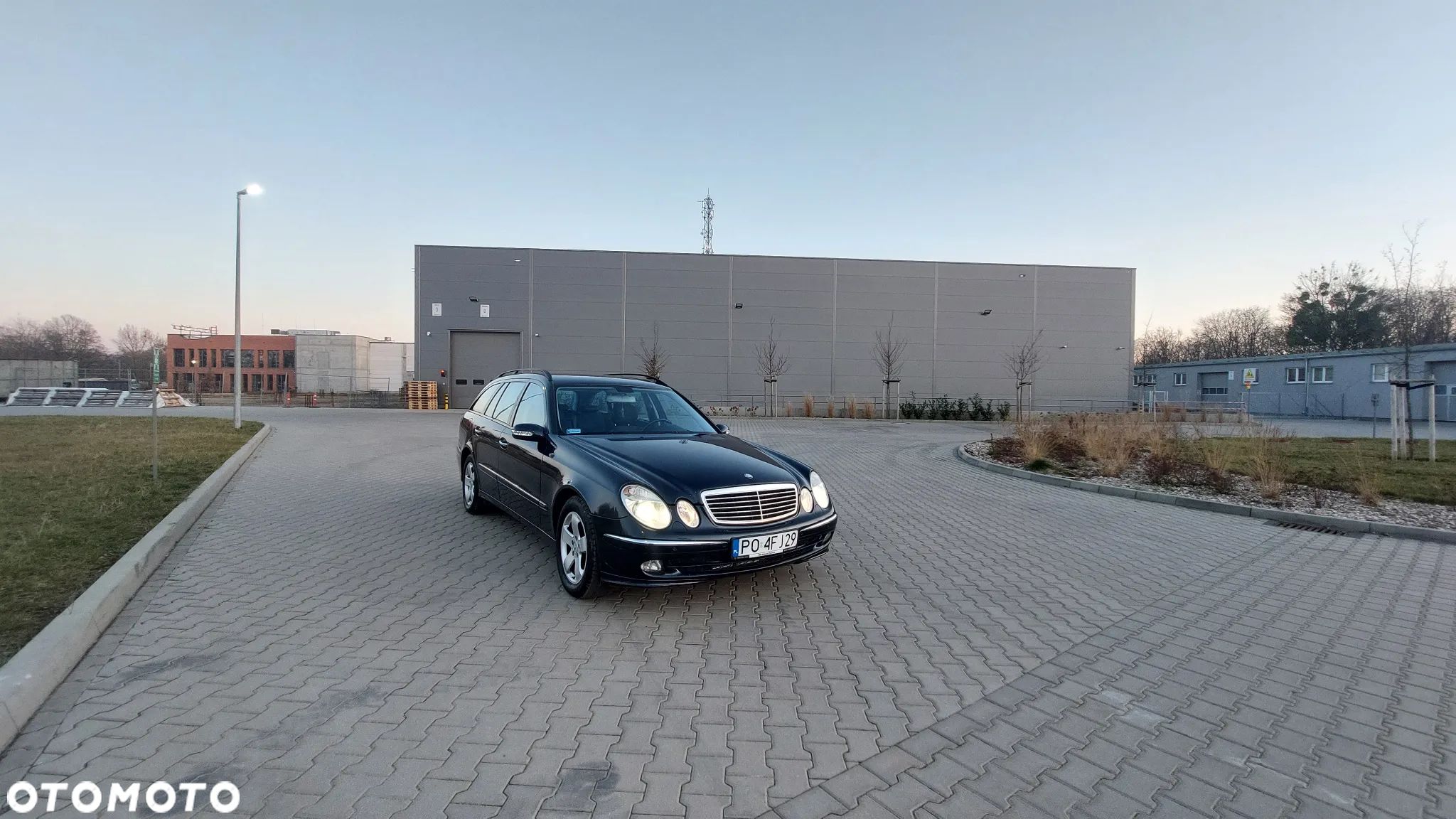 Mercedes-Benz Klasa E - 1