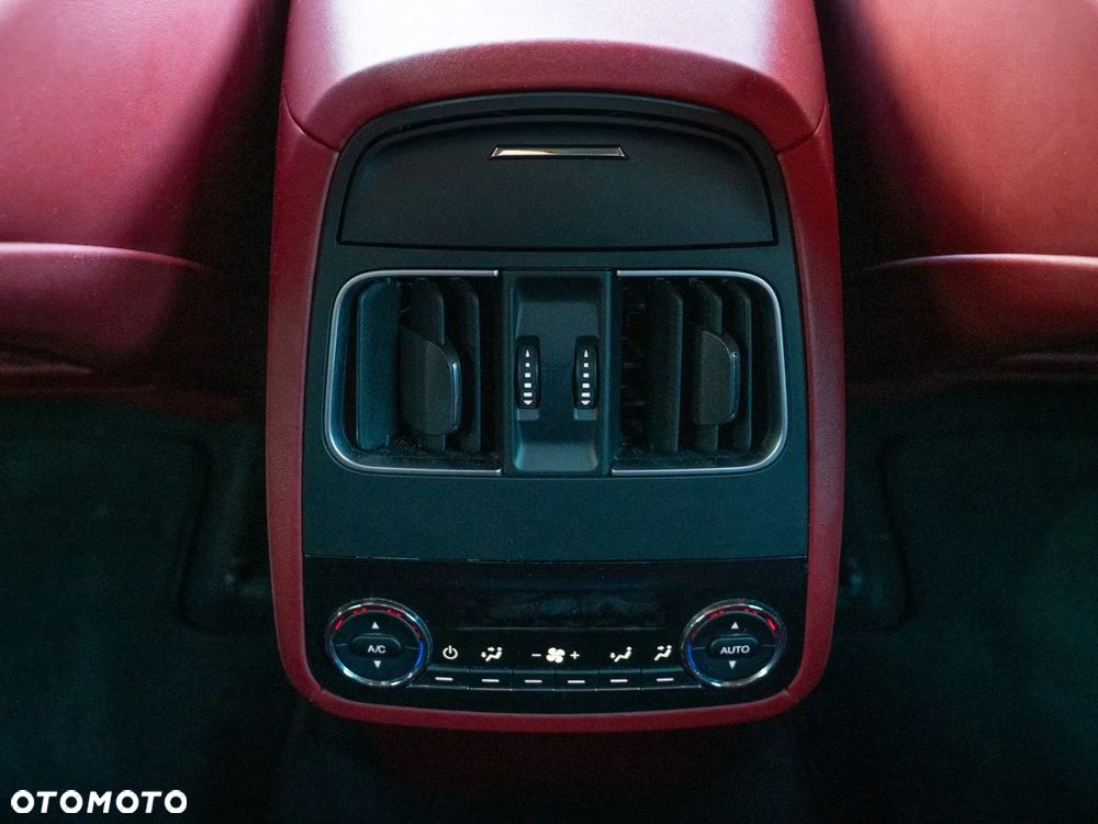 Maserati Levante Essence - 26