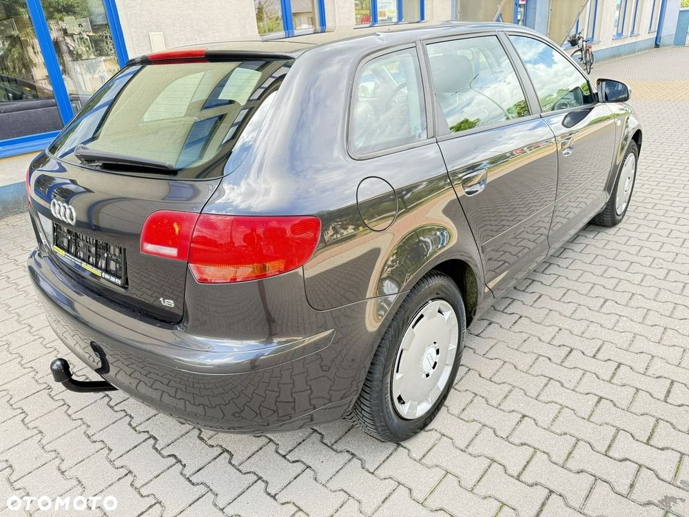 Audi A3 Sportback - 4