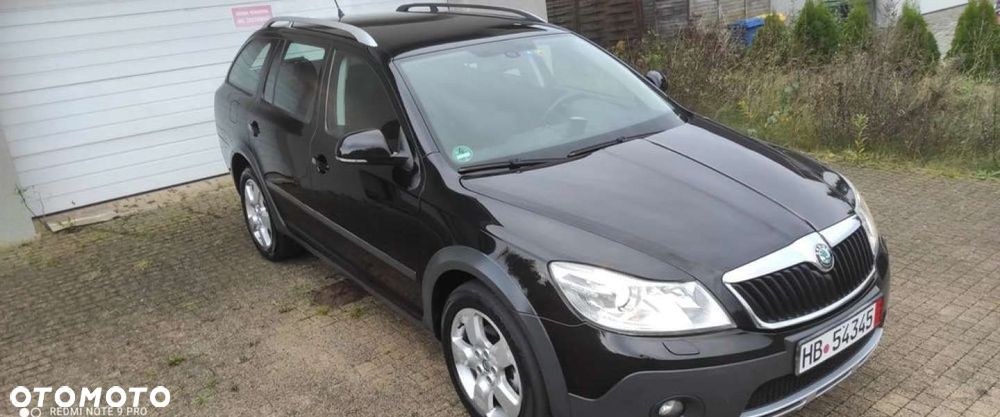 Skoda Octavia Combi 2.0 TDI DPF Scout 4x4 - 21