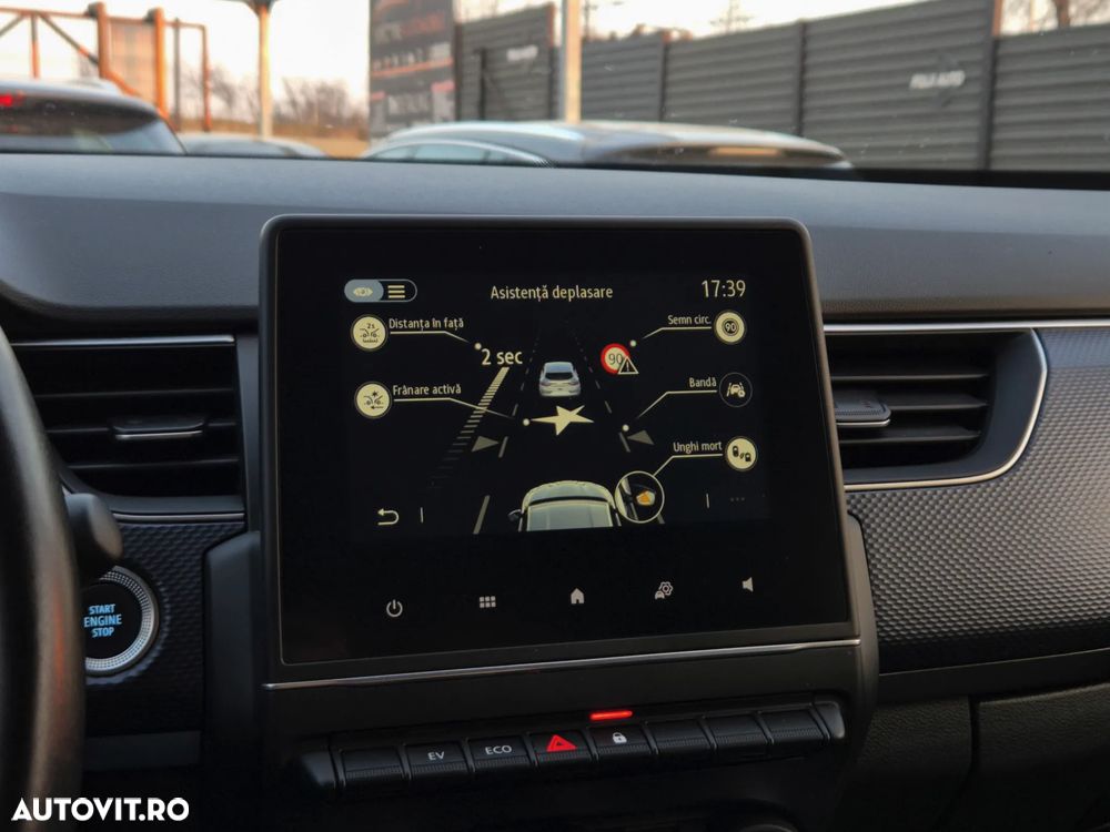 Renault Arkana E-TECH 145 Evolution - 28