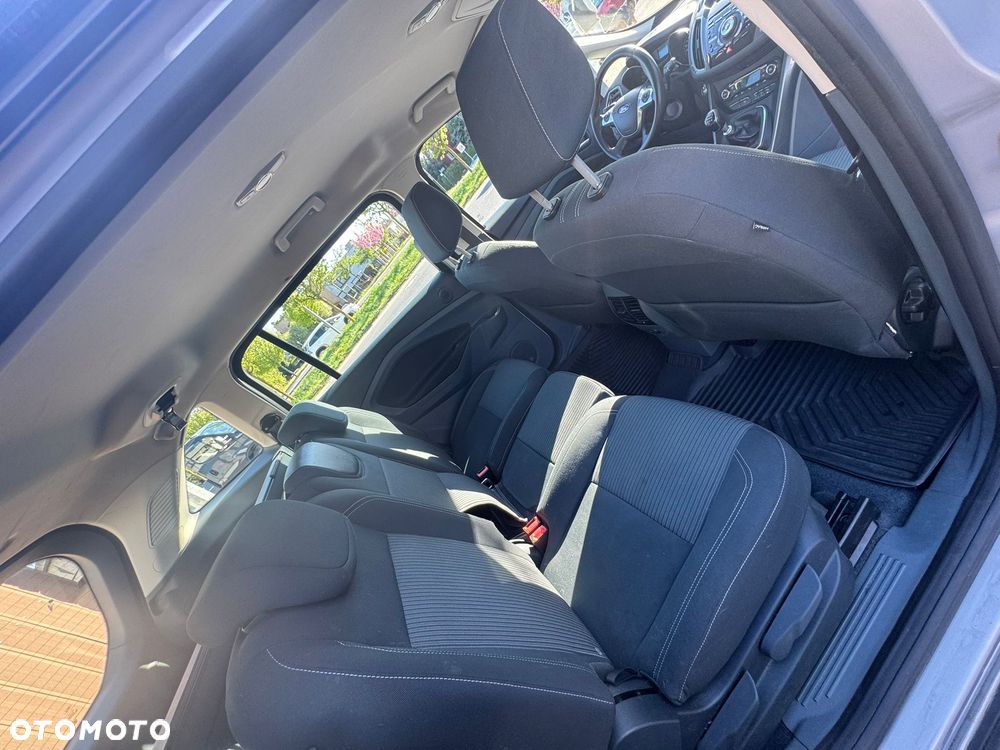 Ford Grand C-MAX - 9