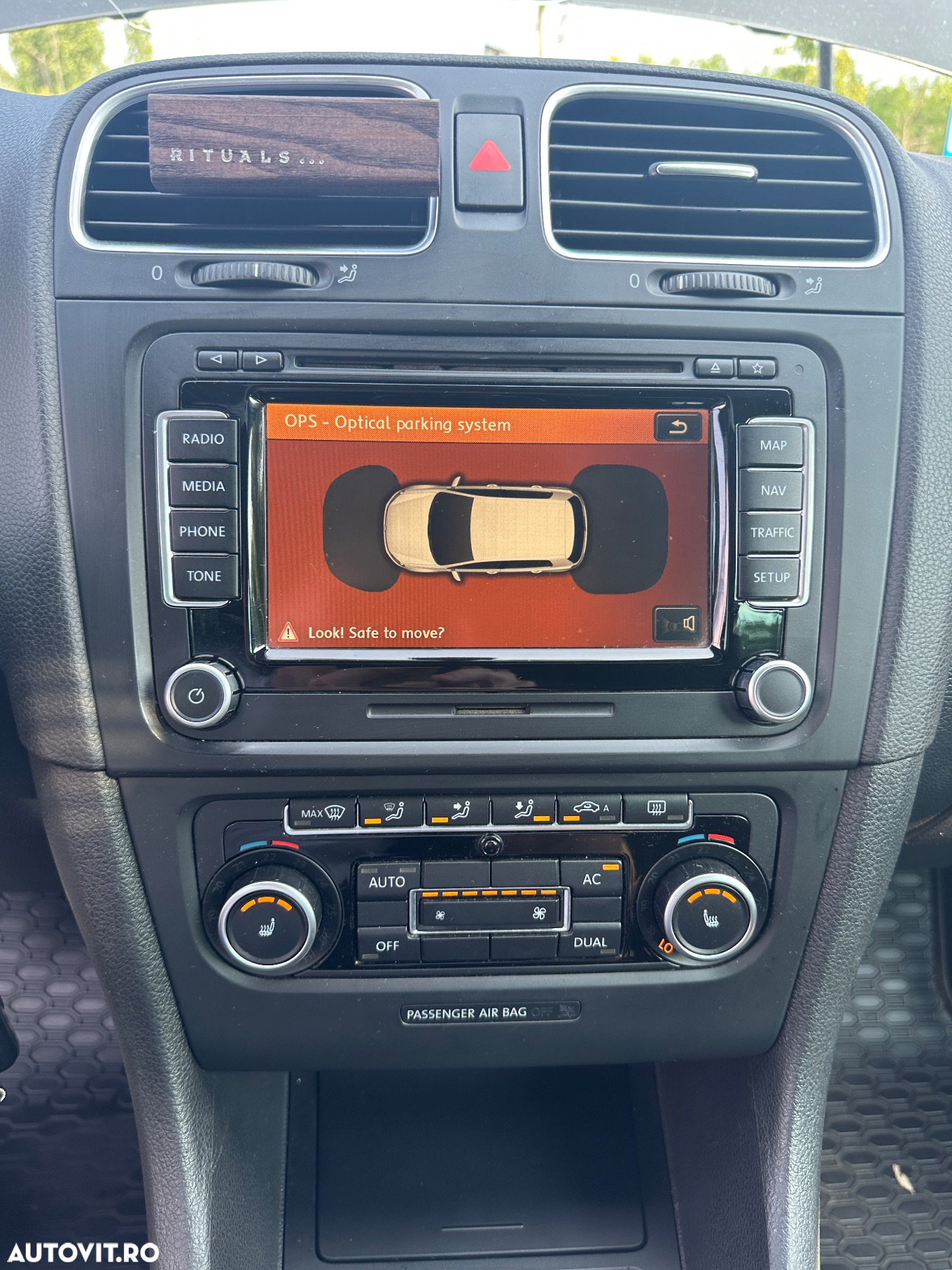 Volkswagen Golf 2.0 DPF GTD - 9