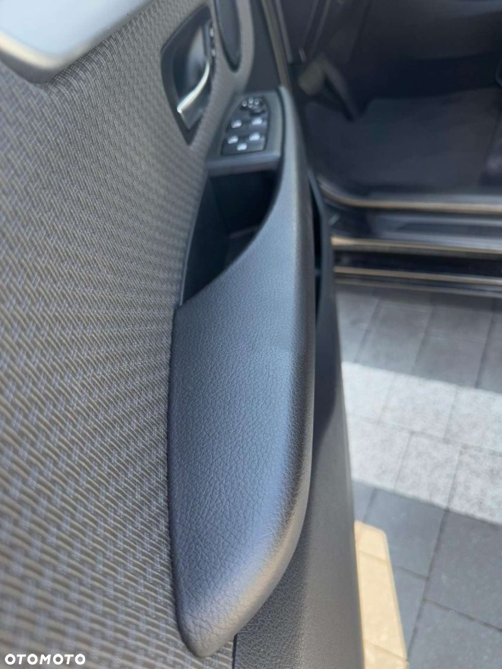 BMW Seria 2 - 30