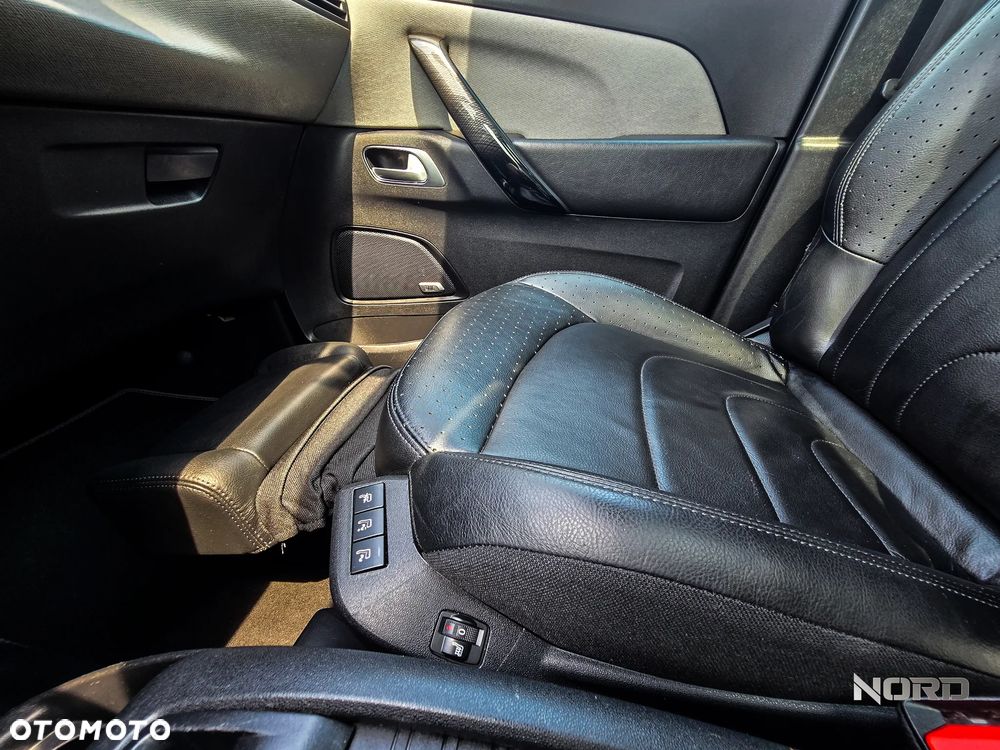 Citroën C4 Grand Picasso THP 165 Stop&Start EAT6 SHINE - 17