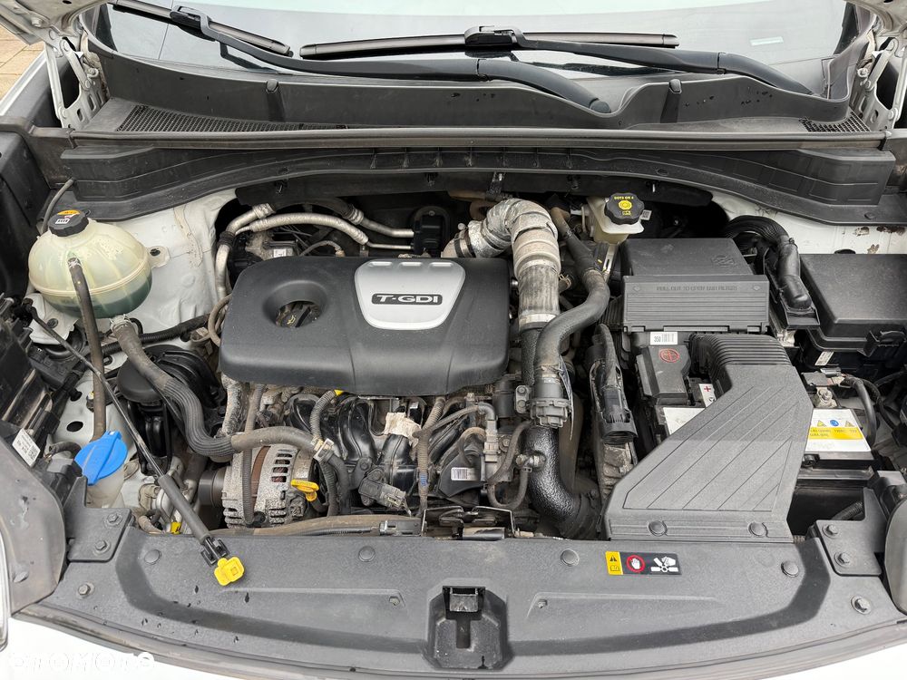 Kia Sportage 1.6 T-GDI Black Edition 2WD DCT - 4