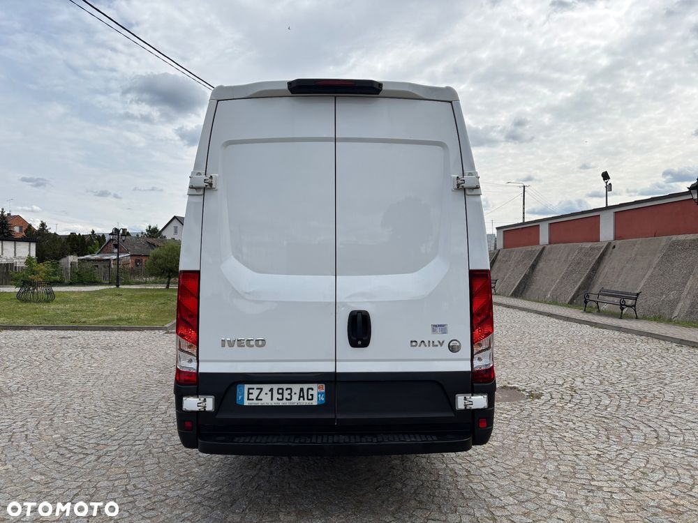 Iveco DAILY - 9
