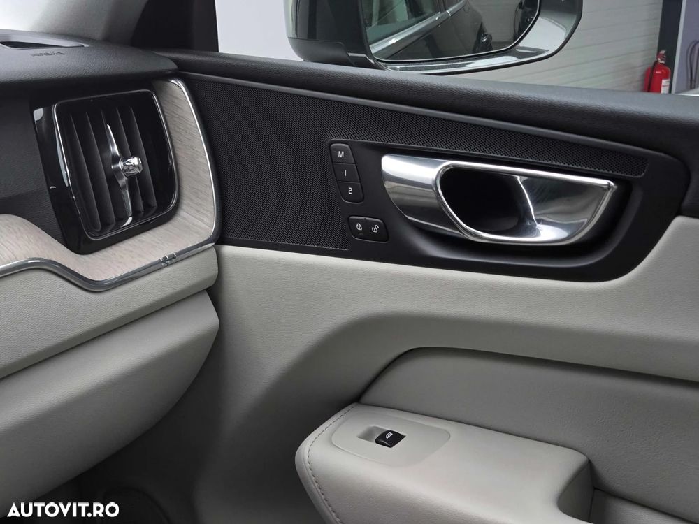 Volvo XC 60 D4 AWD Geartronic Inscription - 31