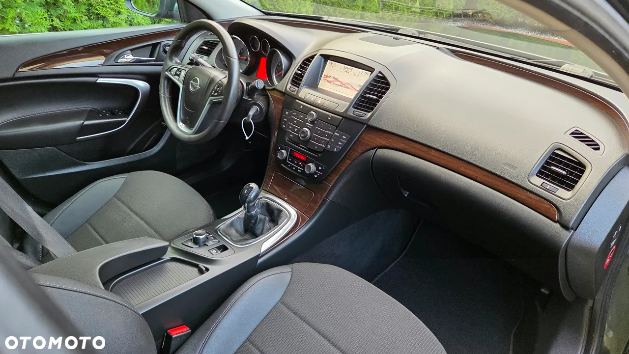 Opel Insignia 1.6 Turbo Sports Tourer Cosmo - 29