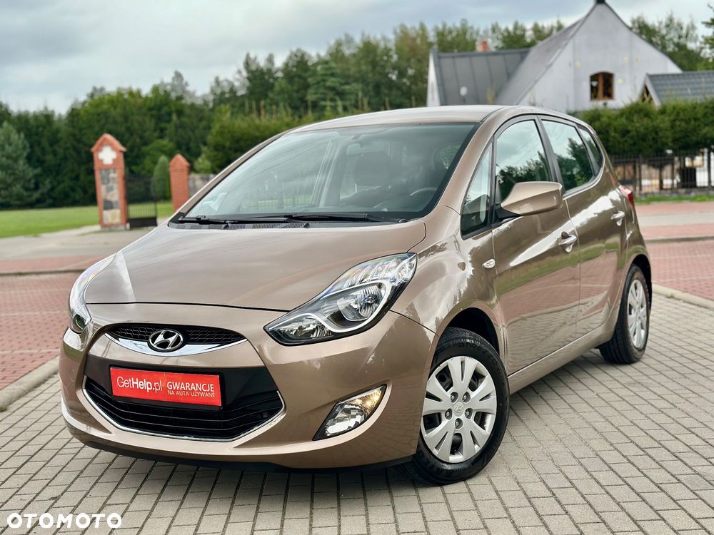 Hyundai ix20 1.4 Premium - 24