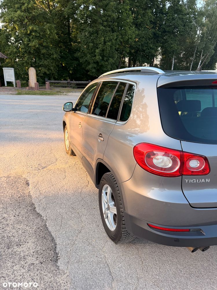 Volkswagen Tiguan 2.0 TDI DPF 4Motion Trend & Fun - 12